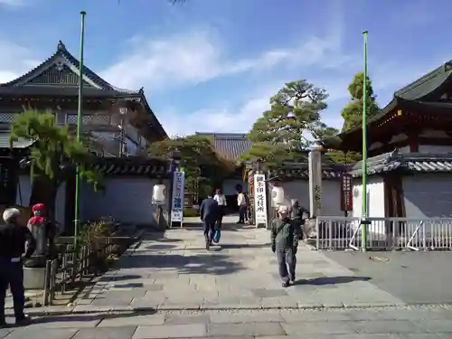 善光寺大本願の山門