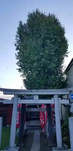 稲荷神社の鳥居