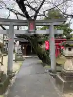 稲荷社(平八稲荷神社)の鳥居