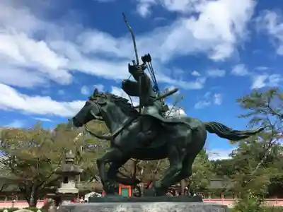富士山本宮浅間大社の像