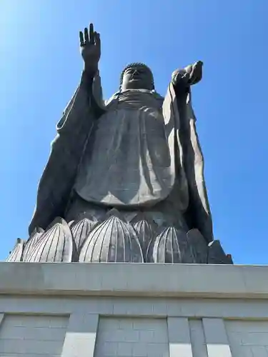 東本願寺本廟 牛久浄苑（牛久大仏）(茨城県)