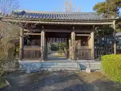 釋王寺の山門