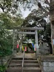 上高田氷川神社の鳥居