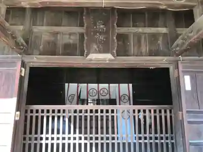 小烏神社の本殿・本堂