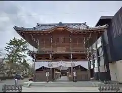 桑名宗社（春日神社）の山門