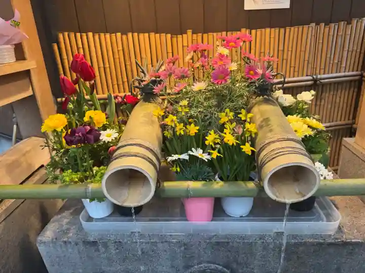 小網神社の{uncategorized: "未分類", other: "その他", undefined: "問題あり", building: "その他建物", grave: "お墓", sacred_gate: "鳥居", guardian: "狛犬", statue: "像", buddha: "仏像", history: "歴史", nature: "自然", garden: "庭園", animal: "動物", pagoda: "塔", temizu: "手水舎", mountain_gate: "山門・神門", sanctuary: "本殿・本堂", subordinate: "末社・摂社", art: "芸術", scenery: "景色", jizo: "地蔵", ema: "絵馬", goshuin: "御朱印", omikuji: "おみくじ", items: "授与品その他", amulet: "お守り", goshuincho: "御朱印帳", eats: "食事", festival: "お祭り", votive_dance: "神楽", shichigosan: "七五三参", wedding: "結婚式", experience: "体験その他", initially: "初詣", around: "周辺", anti_infection: "感染症対策"}