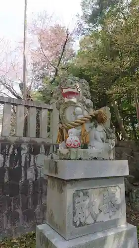 大平八幡宮の狛犬