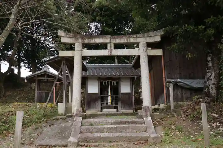 日枝神社(新旭町安井川)の鳥居