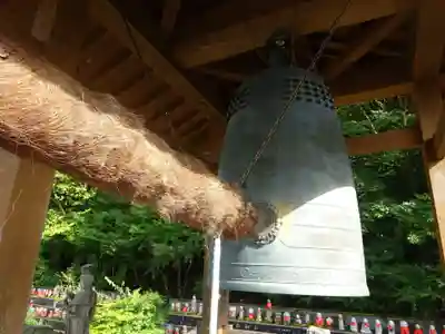 御誕生寺（猫寺）(福井県)