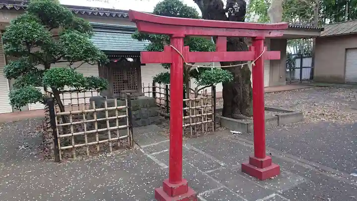 上染屋八幡神社の鳥居