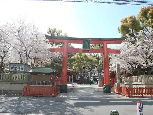 御霊神社の鳥居