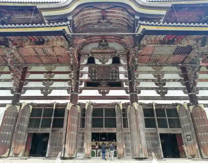 東大寺の本殿・本堂