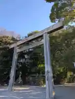 熱田神宮の{uncategorized: "未分類", other: "その他", undefined: "問題あり", building: "その他建物", grave: "お墓", sacred_gate: "鳥居", guardian: "狛犬", statue: "像", buddha: "仏像", history: "歴史", nature: "自然", garden: "庭園", animal: "動物", pagoda: "塔", temizu: "手水舎", mountain_gate: "山門・神門", sanctuary: "本殿・本堂", subordinate: "末社・摂社", art: "芸術", scenery: "景色", jizo: "地蔵", ema: "絵馬", goshuin: "御朱印", omikuji: "おみくじ", items: "授与品その他", amulet: "お守り", goshuincho: "御朱印帳", eats: "食事", festival: "お祭り", votive_dance: "神楽", shichigosan: "七五三参", wedding: "結婚式", experience: "体験その他", initially: "初詣", around: "周辺", anti_infection: "感染症対策"}