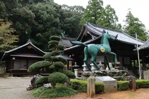 野上八幡宮の建物その他