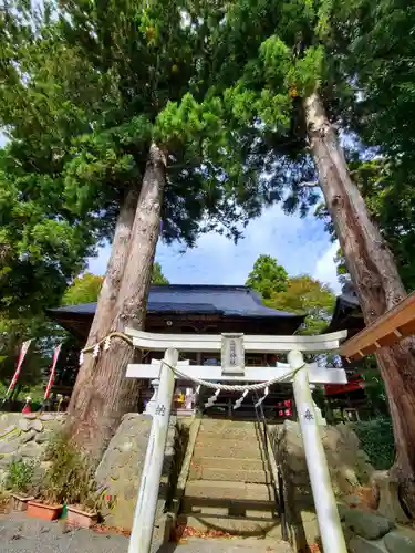 高司神社〜むすびの神の鎮まる社〜の鳥居