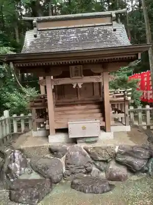 両社宮神社(宮町)の末社・摂社