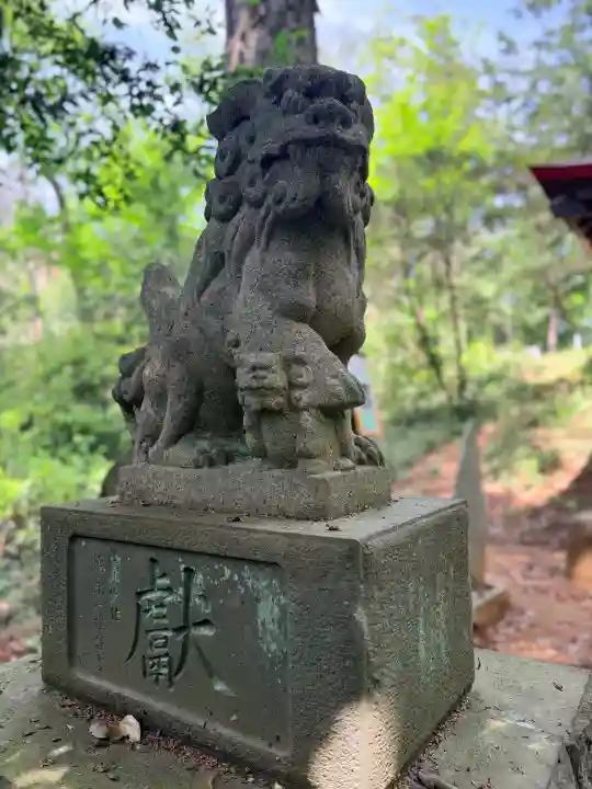須賀神社 奥の院の{uncategorized: "未分類", other: "その他", undefined: "問題あり", building: "その他建物", grave: "お墓", sacred_gate: "鳥居", guardian: "狛犬", statue: "像", buddha: "仏像", history: "歴史", nature: "自然", garden: "庭園", animal: "動物", pagoda: "塔", temizu: "手水舎", mountain_gate: "山門・神門", sanctuary: "本殿・本堂", subordinate: "末社・摂社", art: "芸術", scenery: "景色", jizo: "地蔵", ema: "絵馬", goshuin: "御朱印", omikuji: "おみくじ", items: "授与品その他", amulet: "お守り", goshuincho: "御朱印帳", eats: "食事", festival: "お祭り", votive_dance: "神楽", shichigosan: "七五三参", wedding: "結婚式", experience: "体験その他", initially: "初詣", around: "周辺", anti_infection: "感染症対策"}