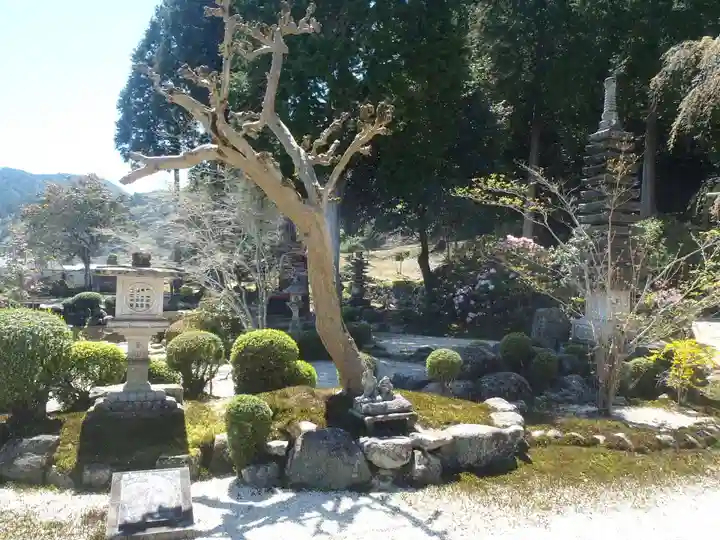 興徳寺(岐阜県)