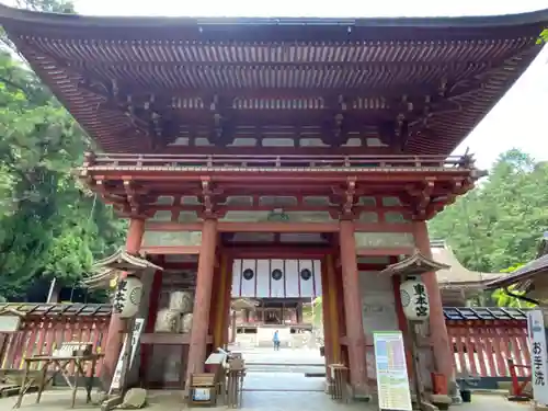 日吉大社の山門・神門