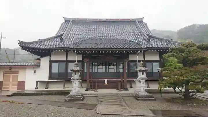 久成院の本殿・本堂