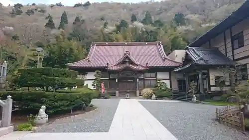 照源寺の本殿