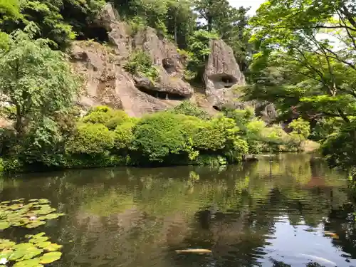 那谷寺の庭園