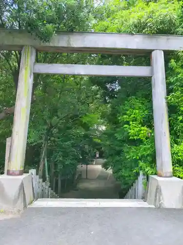 萱津神社の鳥居