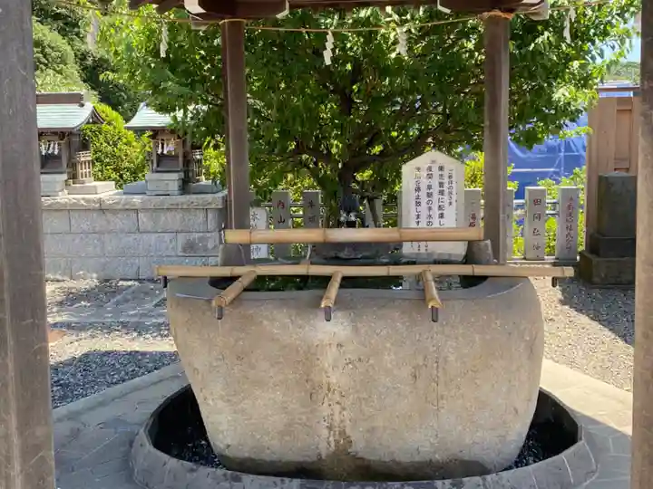 本牧神社の手水舎