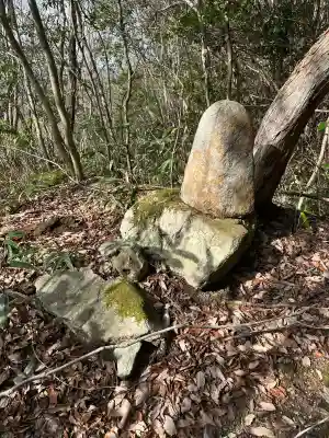 比婆山久米神社(奥の宮)の{uncategorized: "未分類", other: "その他", undefined: "問題あり", building: "その他建物", grave: "お墓", sacred_gate: "鳥居", guardian: "狛犬", statue: "像", buddha: "仏像", history: "歴史", nature: "自然", garden: "庭園", animal: "動物", pagoda: "塔", temizu: "手水舎", mountain_gate: "山門・神門", sanctuary: "本殿・本堂", subordinate: "末社・摂社", art: "芸術", scenery: "景色", jizo: "地蔵", ema: "絵馬", goshuin: "御朱印", omikuji: "おみくじ", items: "授与品その他", amulet: "お守り", goshuincho: "御朱印帳", eats: "食事", festival: "お祭り", votive_dance: "神楽", shichigosan: "七五三参", wedding: "結婚式", experience: "体験その他", initially: "初詣", around: "周辺", anti_infection: "感染症対策"}