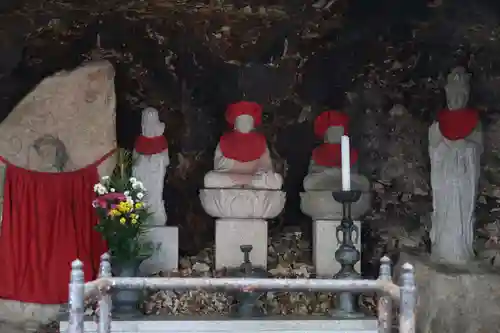 奥之院（岩屋寺）(愛知県)