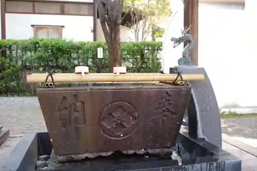 歌懸稲荷神社の手水舎