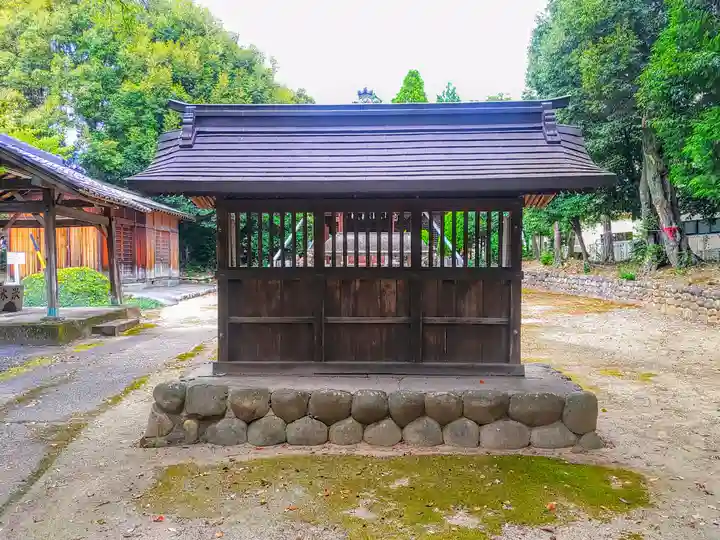 南外山八幡社のその他建物