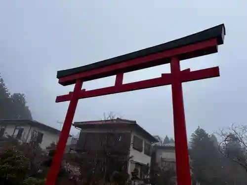 阿字ヶ池弁財天の鳥居