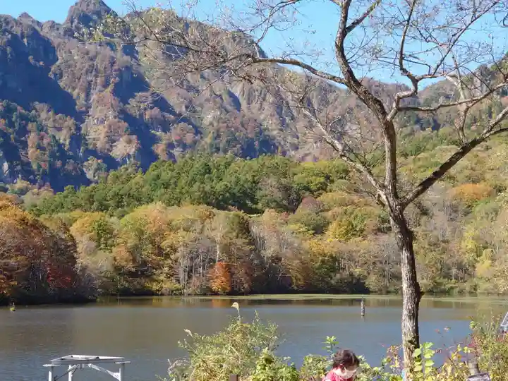 戸隠神社宝光社の周辺