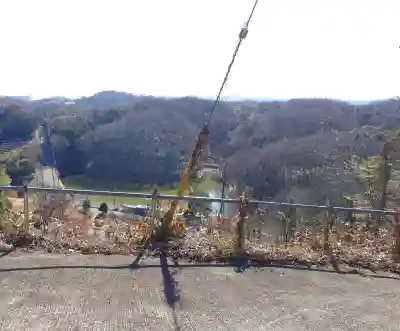 伊古乃速御玉比売神社奥宮の{uncategorized: "未分類", other: "その他", undefined: "問題あり", building: "その他建物", grave: "お墓", sacred_gate: "鳥居", guardian: "狛犬", statue: "像", buddha: "仏像", history: "歴史", nature: "自然", garden: "庭園", animal: "動物", pagoda: "塔", temizu: "手水舎", mountain_gate: "山門・神門", sanctuary: "本殿・本堂", subordinate: "末社・摂社", art: "芸術", scenery: "景色", jizo: "地蔵", ema: "絵馬", goshuin: "御朱印", omikuji: "おみくじ", items: "授与品その他", amulet: "お守り", goshuincho: "御朱印帳", eats: "食事", festival: "お祭り", votive_dance: "神楽", shichigosan: "七五三参", wedding: "結婚式", experience: "体験その他", initially: "初詣", around: "周辺", anti_infection: "感染症対策"}