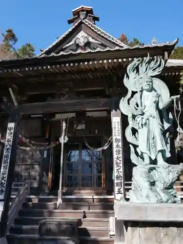 大聖寺の本殿