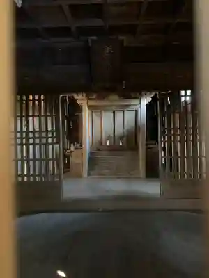 諏訪神社の本殿・本堂