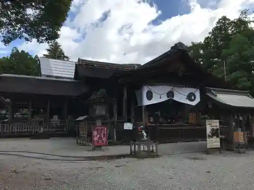 土佐神社の本殿