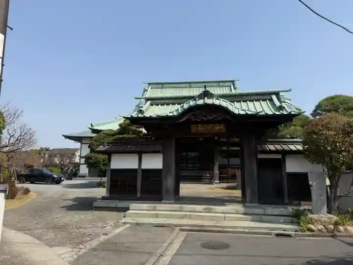 傳心寺の{uncategorized: "未分類", other: "その他", undefined: "問題あり", building: "その他建物", grave: "お墓", sacred_gate: "鳥居", guardian: "狛犬", statue: "像", buddha: "仏像", history: "歴史", nature: "自然", garden: "庭園", animal: "動物", pagoda: "塔", temizu: "手水舎", mountain_gate: "山門・神門", sanctuary: "本殿・本堂", subordinate: "末社・摂社", art: "芸術", scenery: "景色", jizo: "地蔵", ema: "絵馬", goshuin: "御朱印", omikuji: "おみくじ", items: "授与品その他", amulet: "お守り", goshuincho: "御朱印帳", eats: "食事", festival: "お祭り", votive_dance: "神楽", shichigosan: "七五三参", wedding: "結婚式", experience: "体験その他", initially: "初詣", around: "周辺", anti_infection: "感染症対策"}