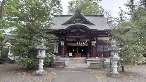 皆野椋神社の本殿・本堂