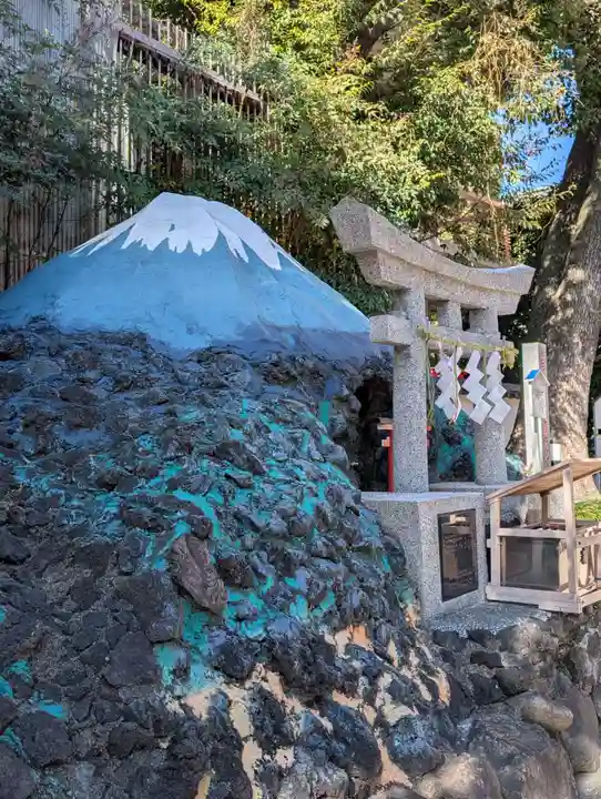 京濱伏見稲荷神社(神奈川県)