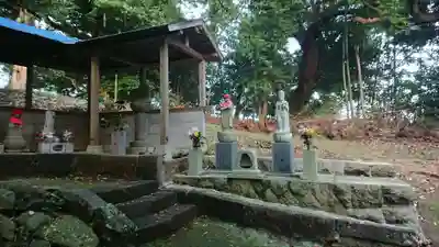 赤野観音堂の地蔵