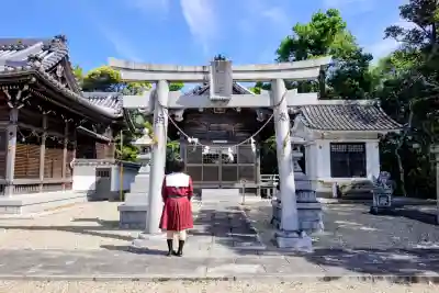 八幡社（東尾八幡社）の{uncategorized: "未分類", other: "その他", undefined: "問題あり", building: "その他建物", grave: "お墓", sacred_gate: "鳥居", guardian: "狛犬", statue: "像", buddha: "仏像", history: "歴史", nature: "自然", garden: "庭園", animal: "動物", pagoda: "塔", temizu: "手水舎", mountain_gate: "山門・神門", sanctuary: "本殿・本堂", subordinate: "末社・摂社", art: "芸術", scenery: "景色", jizo: "地蔵", ema: "絵馬", goshuin: "御朱印", omikuji: "おみくじ", items: "授与品その他", amulet: "お守り", goshuincho: "御朱印帳", eats: "食事", festival: "お祭り", votive_dance: "神楽", shichigosan: "七五三参", wedding: "結婚式", experience: "体験その他", initially: "初詣", around: "周辺", anti_infection: "感染症対策"}