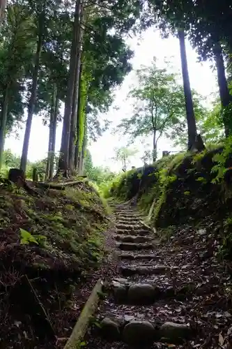 稚児松地蔵のその他建物