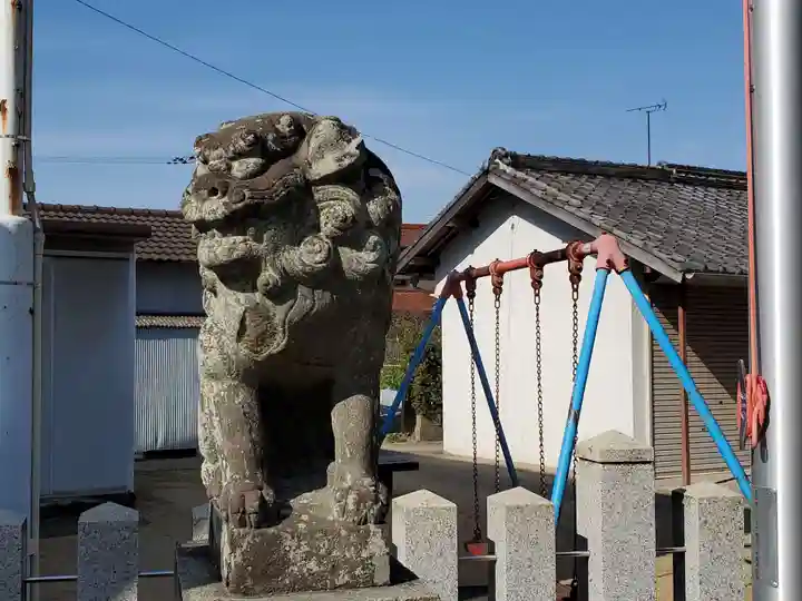 八幡神社の狛犬