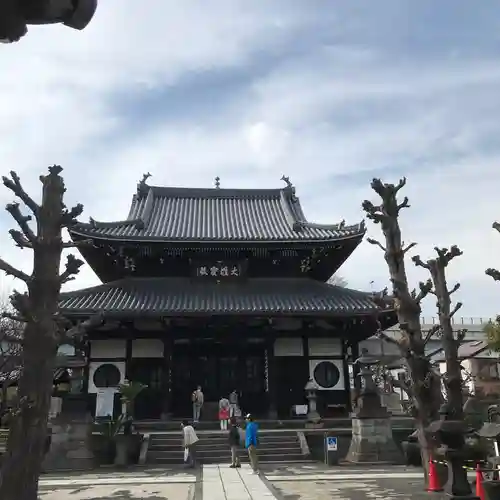 弘福寺の本殿・本堂