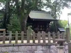 菅田神社の建物その他