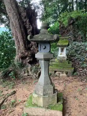 示現神社のその他建物