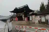 射楯兵主神社の山門・神門
