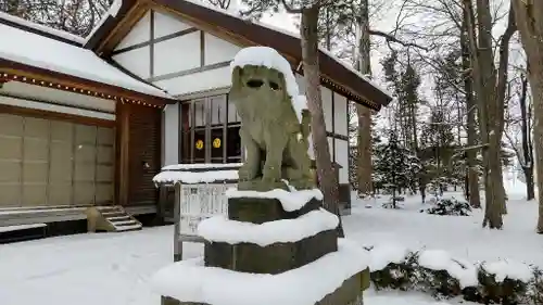 旭川神社の狛犬